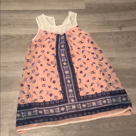 Dress - Picture 1 of 2